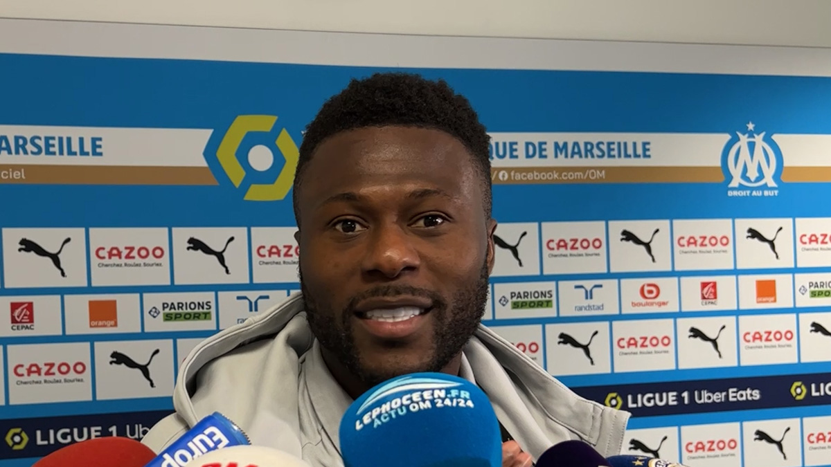 Mbemba : "Je crois que je suis un peu buteur !"