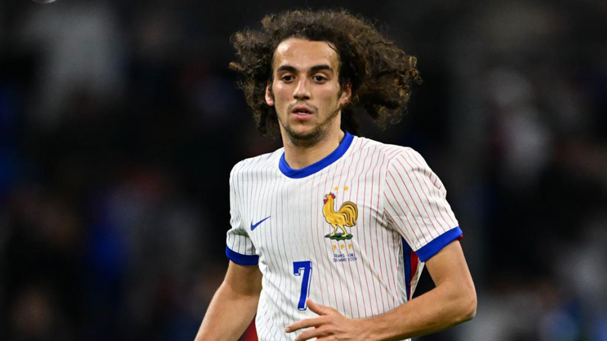 Équipe de France : "Ça ne m'arrive pas souvent", ironise Guendouzi après son but et sa passe décisive