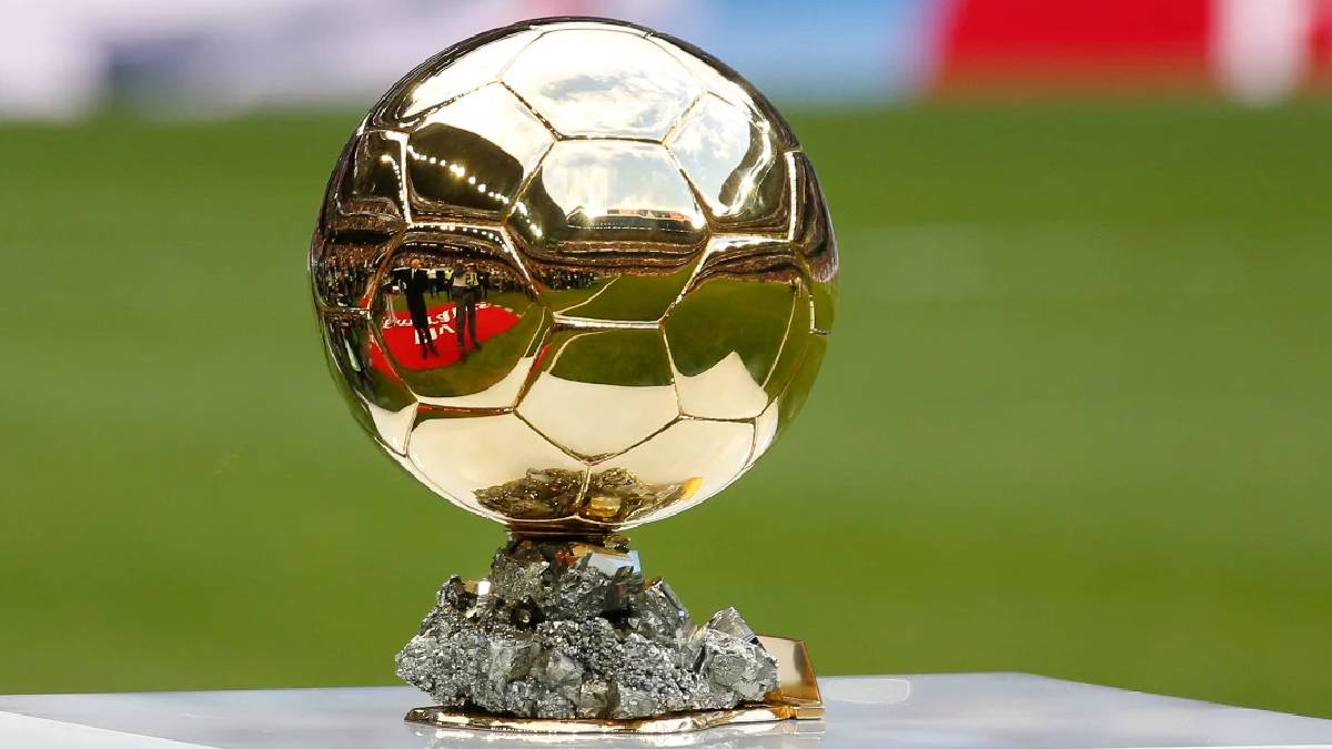 Foot : William Saliba parmi les 30 nommés pour le Ballon d'Or