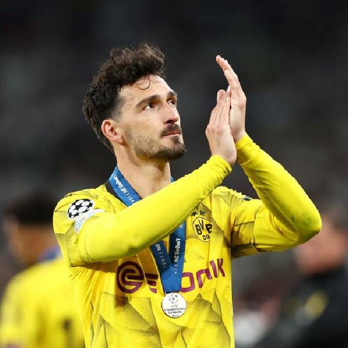 Foot : Hummels toujours sur le marché 