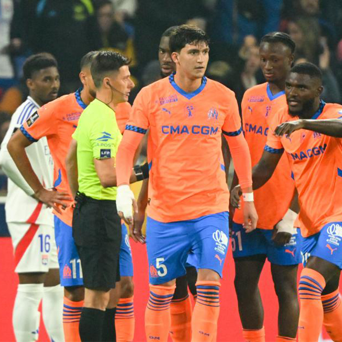 OM : mise au point tactique sur le placement de Balerdi contre Lyon !